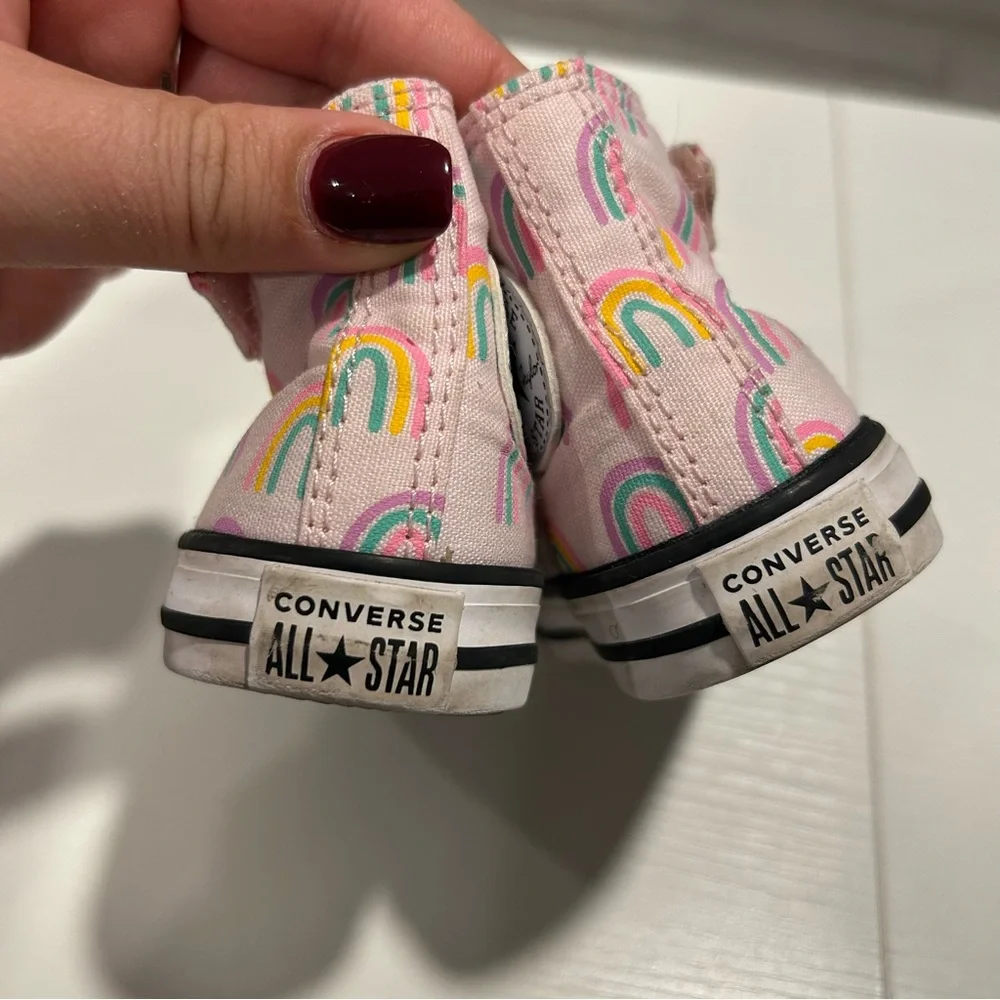 Converse Chuck Taylor All Star Easy-On Sneaker Pink Rainbows Baby Size 5